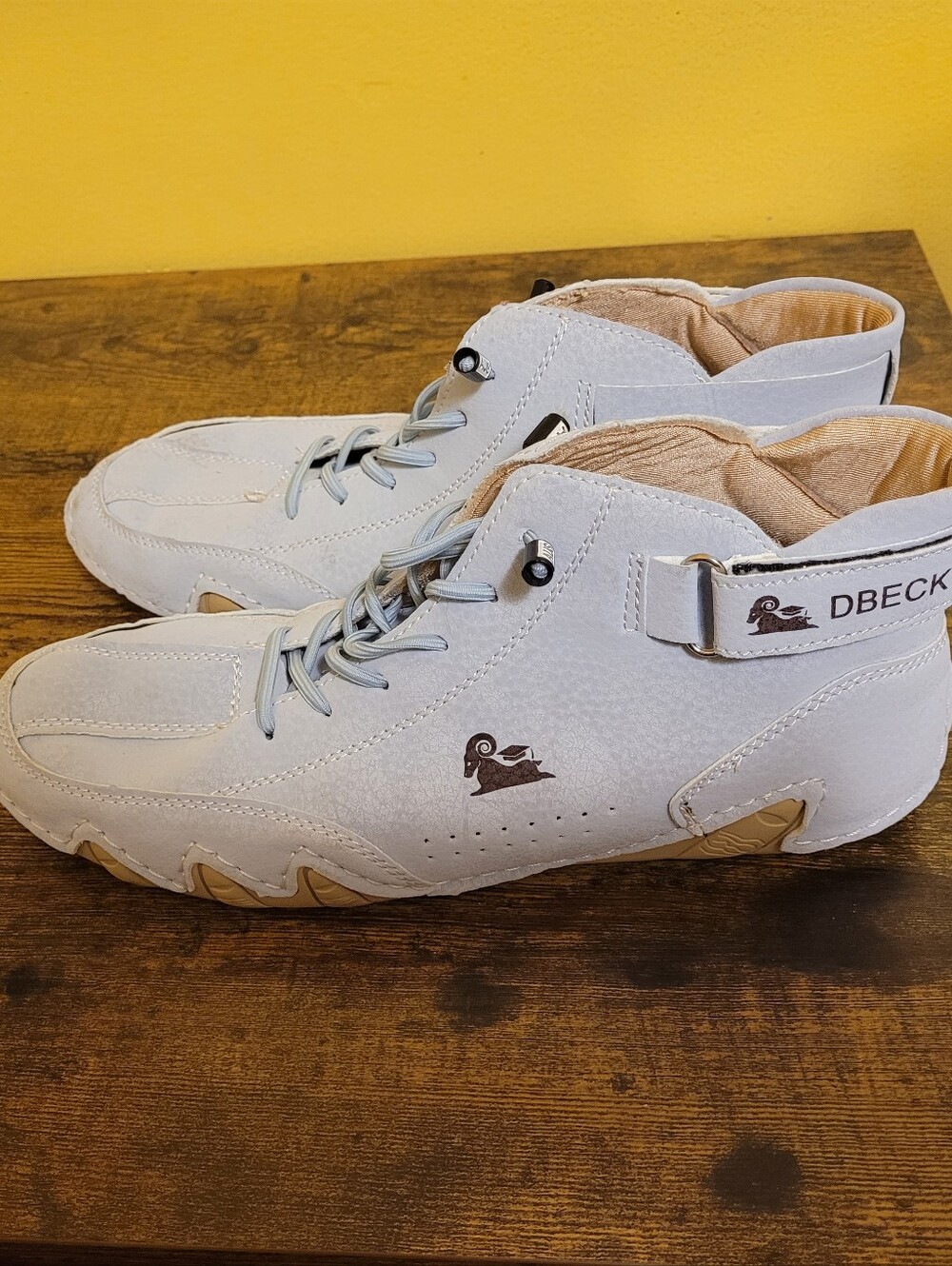 Womens DBeck Shoes
